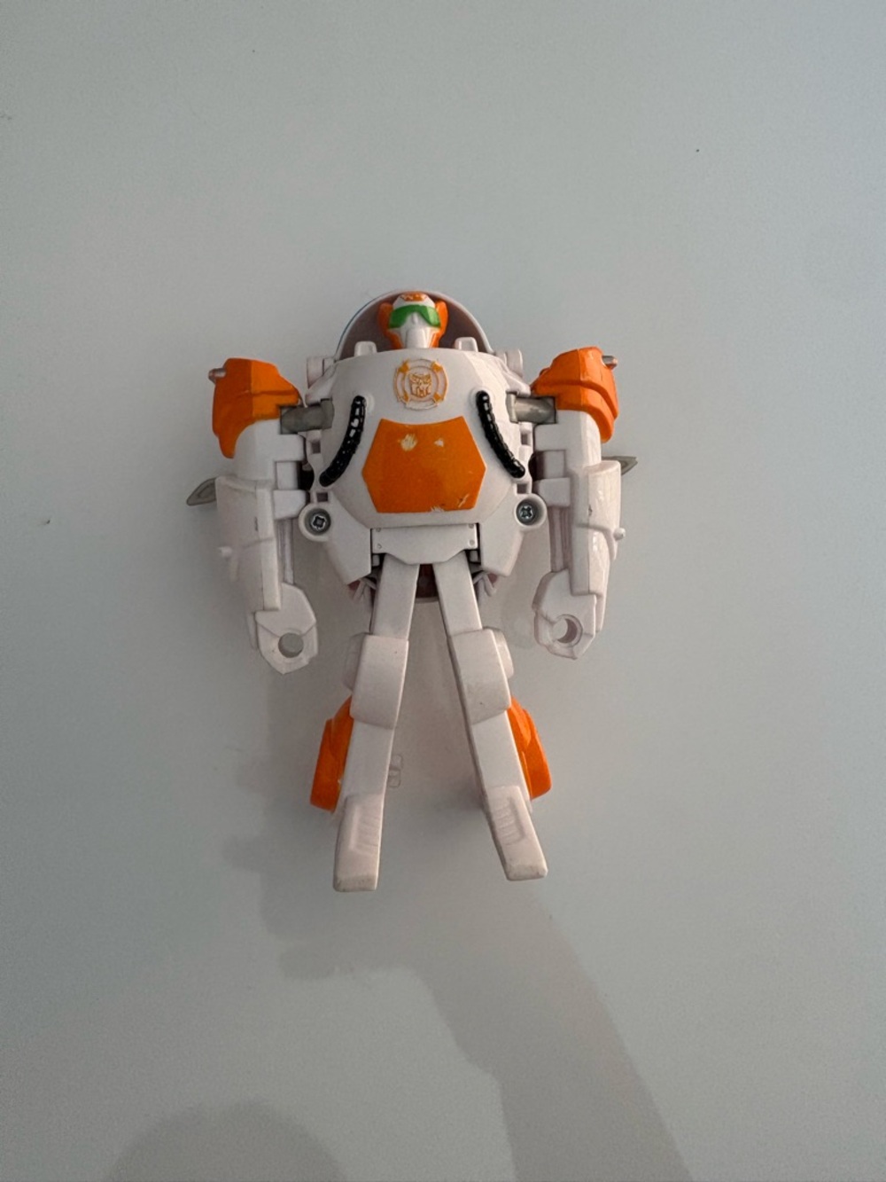 Toy Helicopter transforms to person - Picture 3 of 3